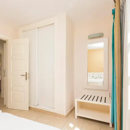Apartament Livvo *