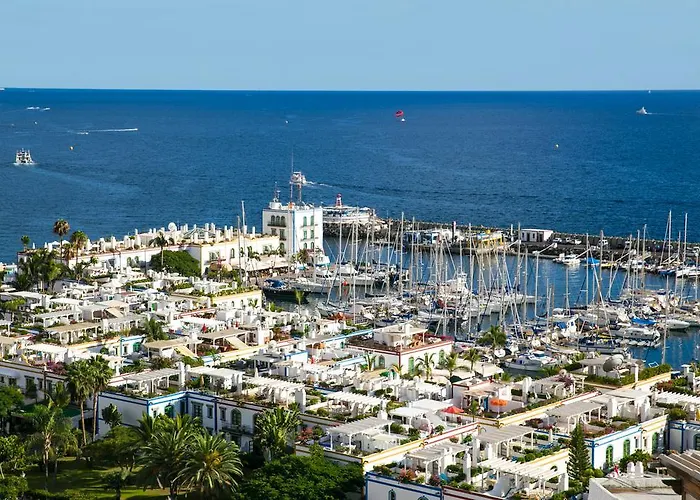 Livvo * Puerto De Mogan